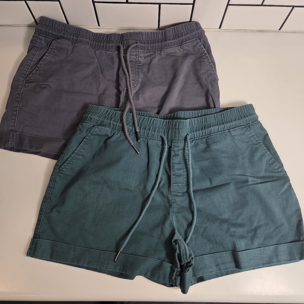 Time And Tru Gray and Teal Casual Shorts Set Size Medium